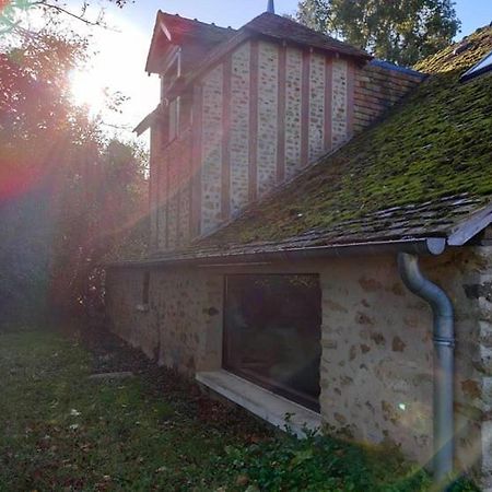"Reves De Gamins", Gite De Campagne "La Camusiere" Proche Du Pole Europeen Et 24H Champagné Zewnętrze zdjęcie